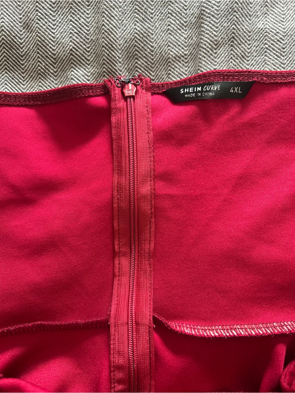 Burgundy Peplum Button-Front Camisole Sweetheart With Straps Top - Picture 4 of 4
